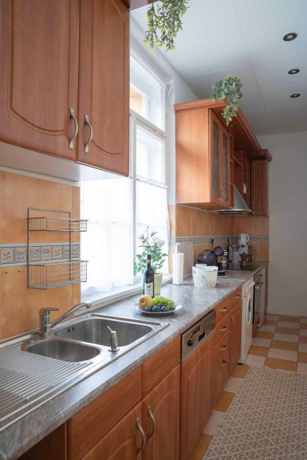 Apartamento Katus Apartman Eger Exterior foto